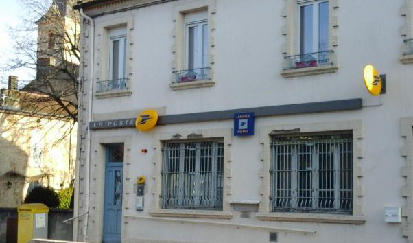 La Poste : 05 63 58 43 57
